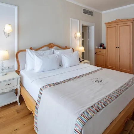 Rasim - Adults Only Cesme