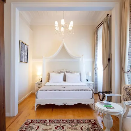 Rasim - Adults Only Кешме